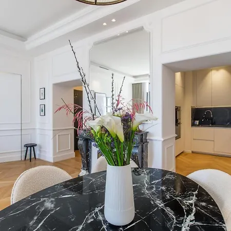 Quai Promenade New Seafront Balcony Air Conditioning